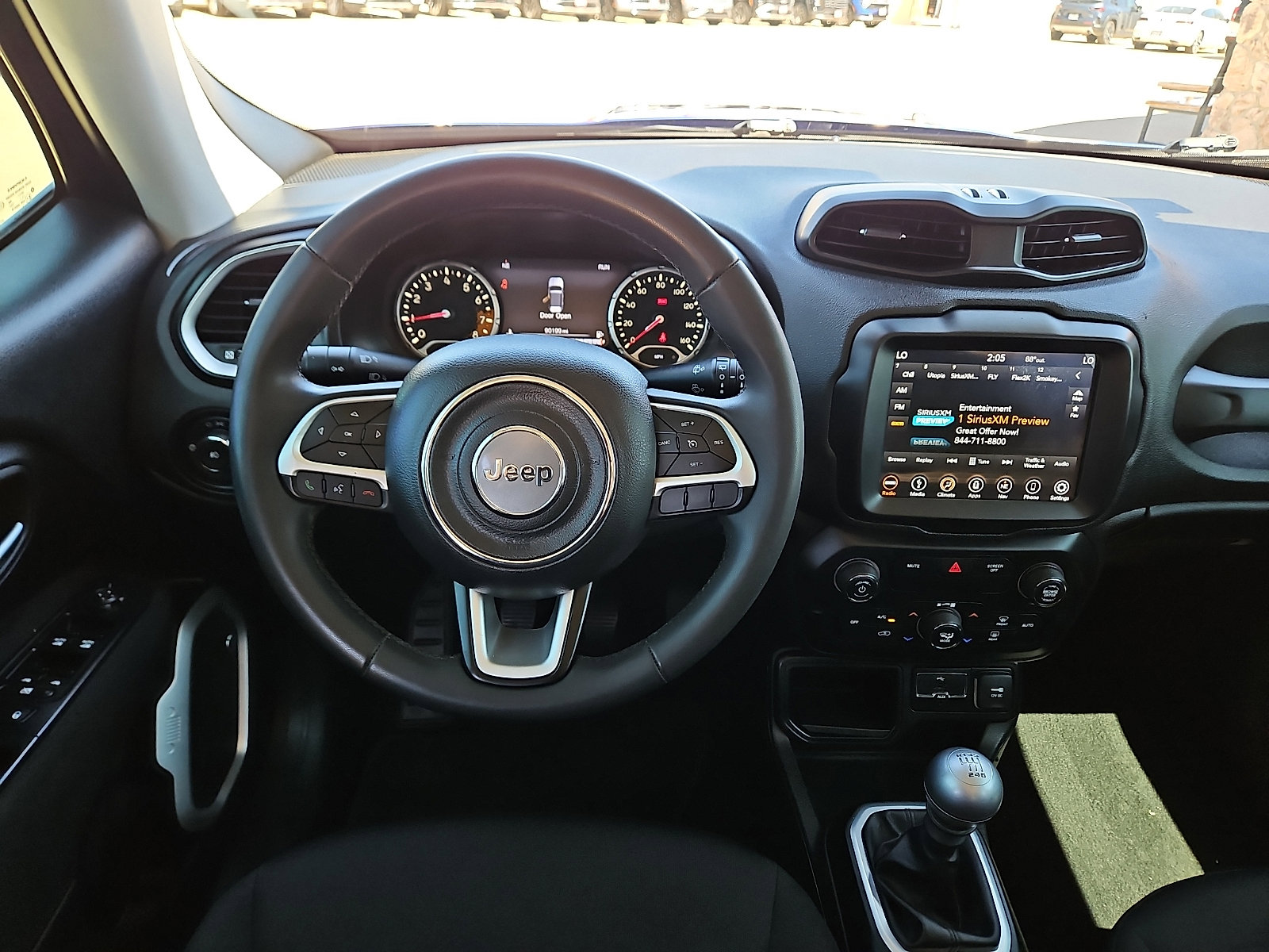 Used 2018 Jeep Renegade Latitude w/ UConnect 8.4 Nav Group image 7