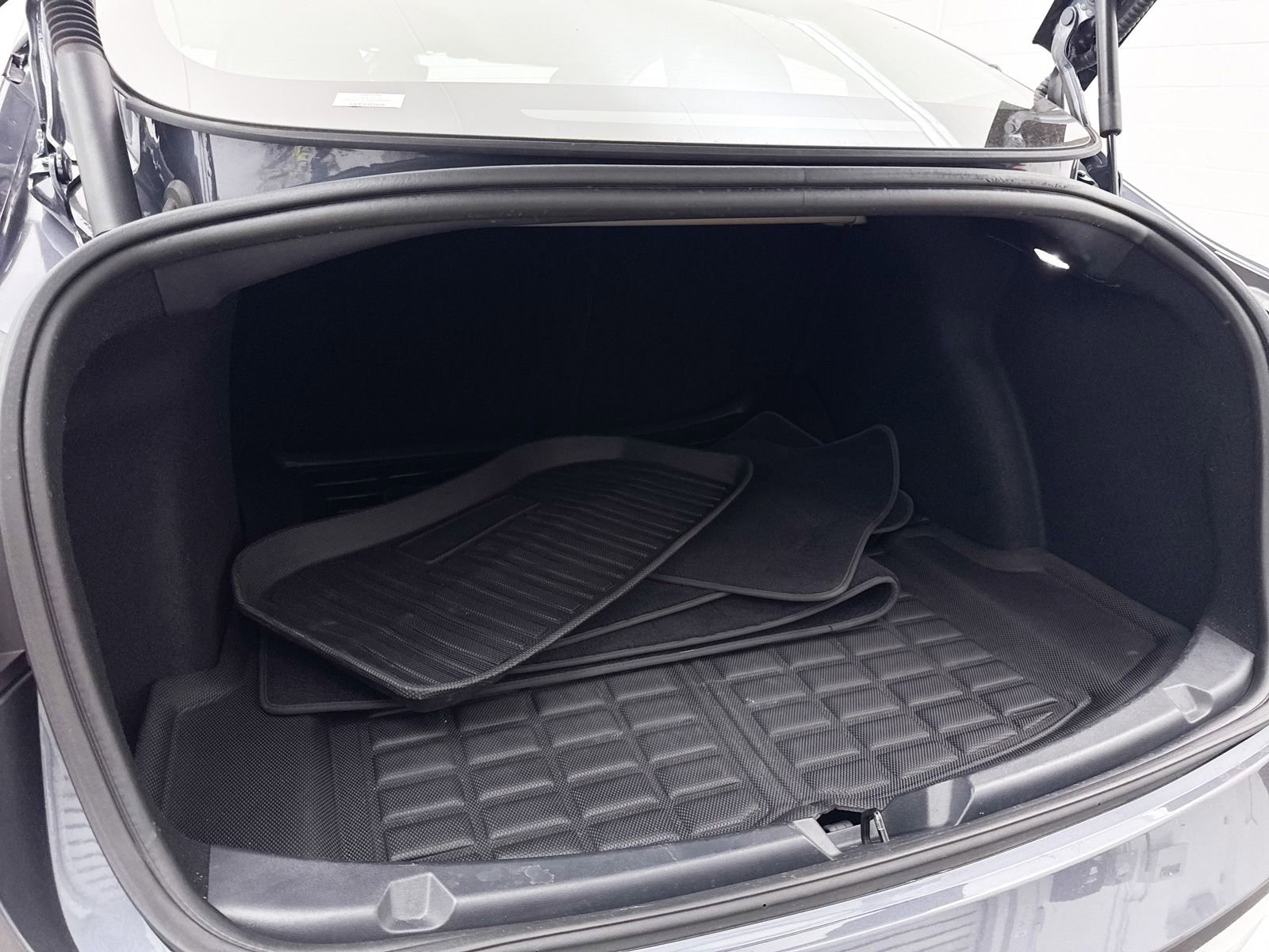 Used 2023 Tesla Model 3 Long Range image 36