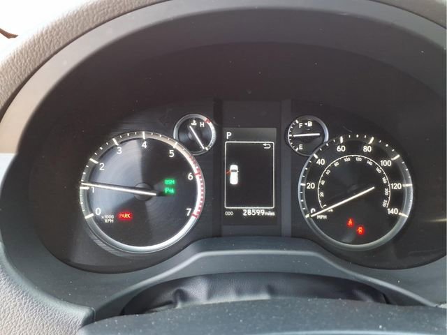 Used 2023 Lexus GX 460 Premium w/ Premium Plus Package image 24