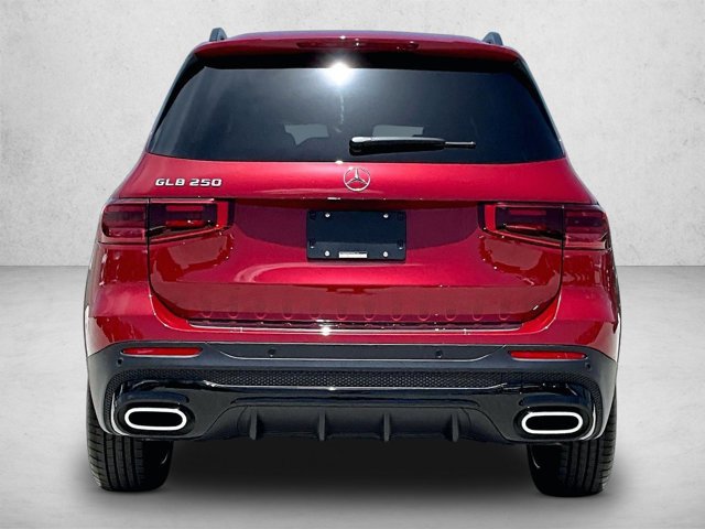 New 2026 Mercedes-Benz GLB 250 image 4