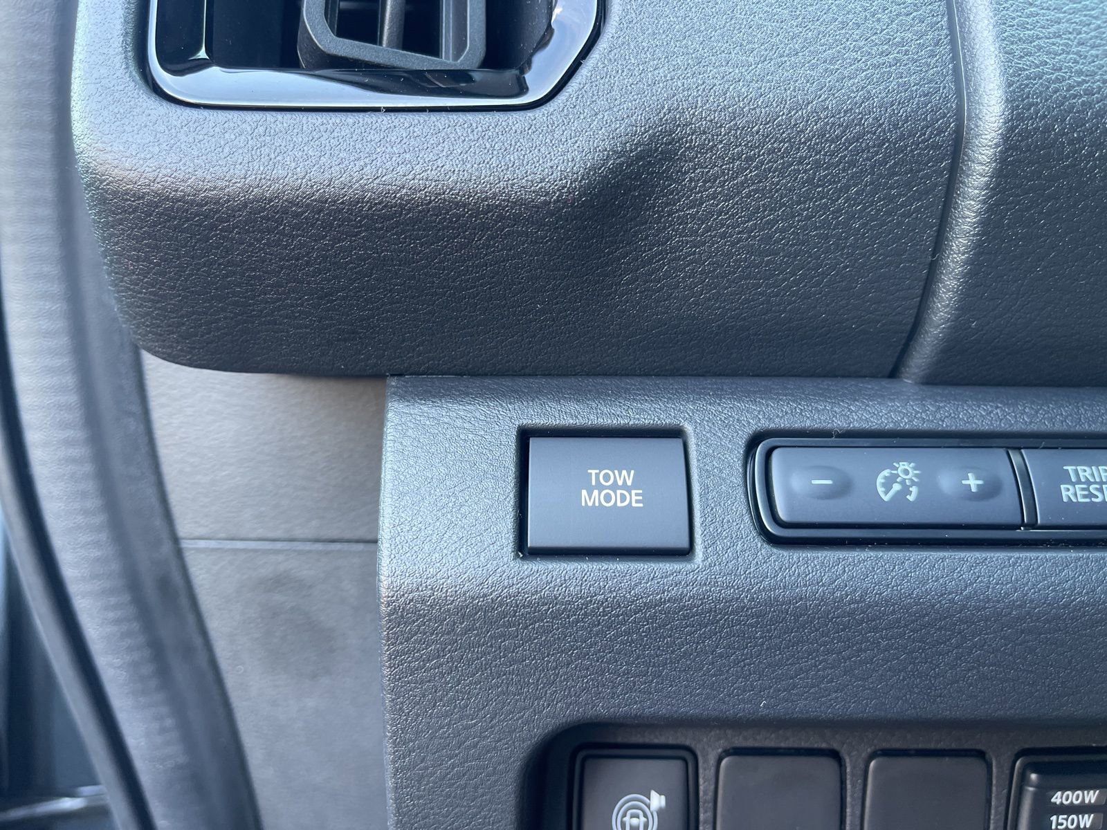 New 2026 Nissan Frontier SV image 36