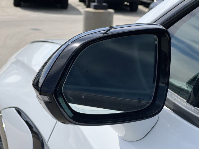 Used 2024 Chevrolet Blazer EV RS image 19