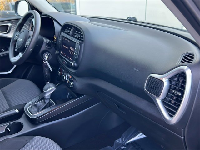 Used 2024 Kia Soul LX w/ Option Group 015 image 26