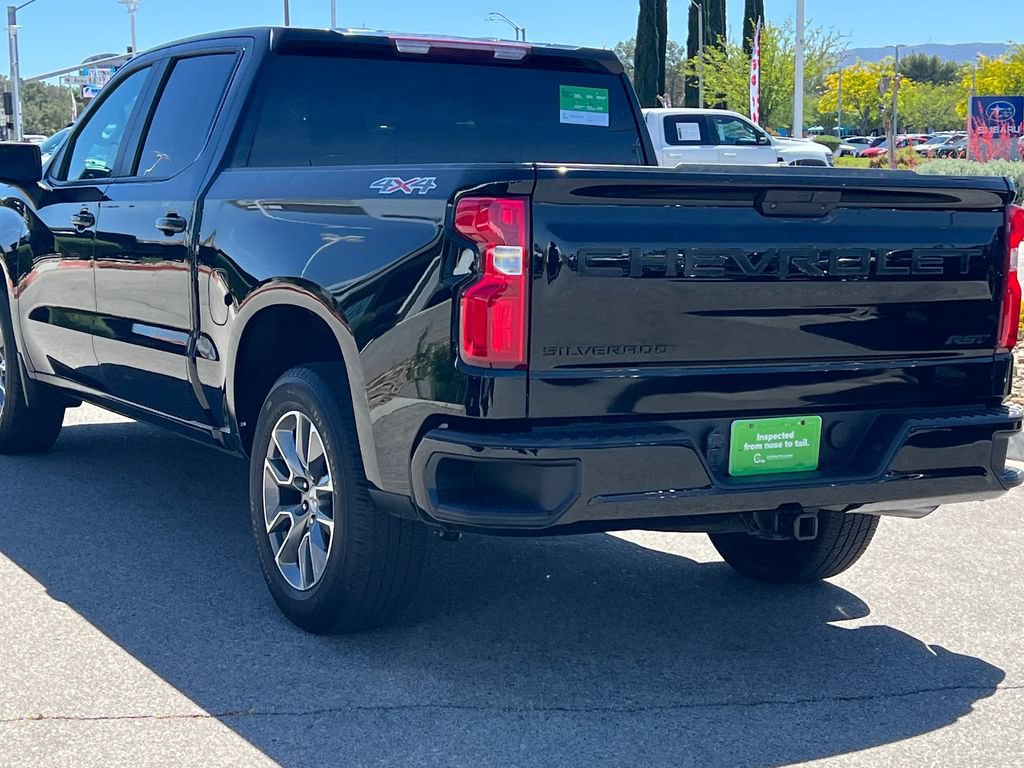 Used 2022 Chevrolet Silverado 1500 RST w/ LPO, Blackout Package AWD/4WD image 6