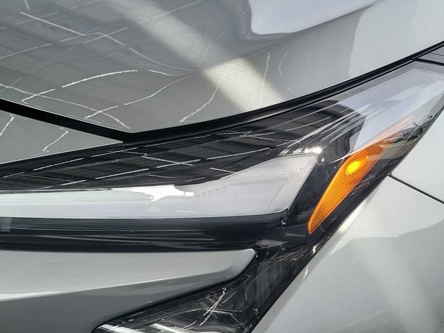 Used 2027 Chevrolet Bolt LT w/ Comfort Package FWD image 27
