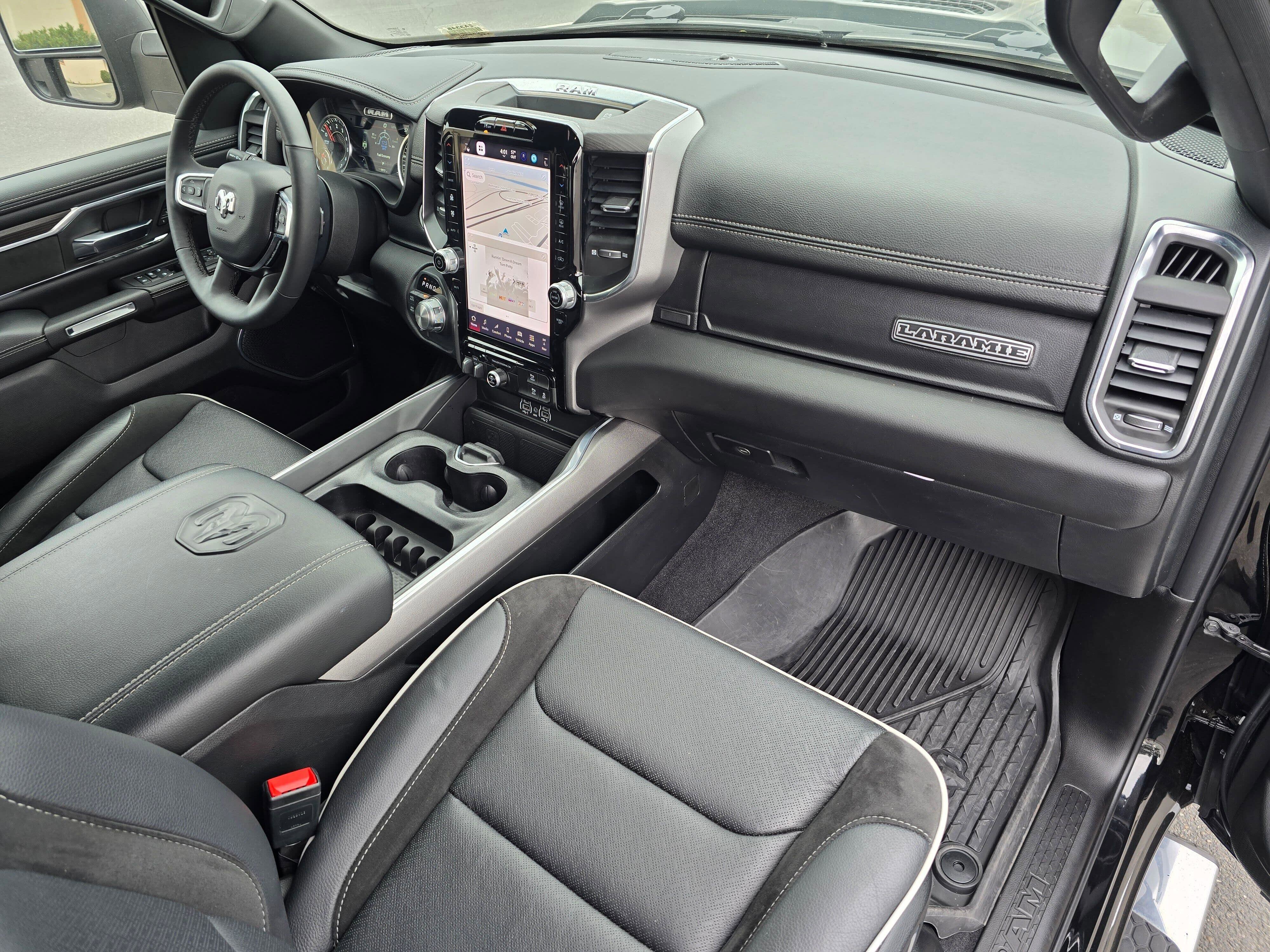 Used 2025 RAM 1500 Laramie w/ Sport Appearance Package image 16