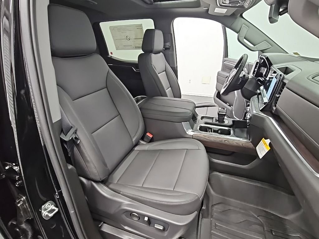 New 2026 GMC Sierra 1500 SLT w/ SLT Premium Plus Package image 40