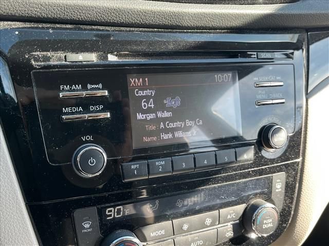 Used 2018 Nissan Rogue Sport SV w/ SV All-Weather Package image 11