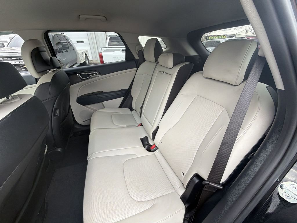 Used 2024 Kia Sportage EX AWD/4WD image 29