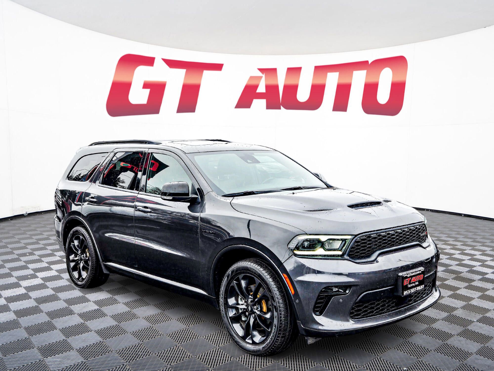 Used 2023 Dodge Durango R/T image 1