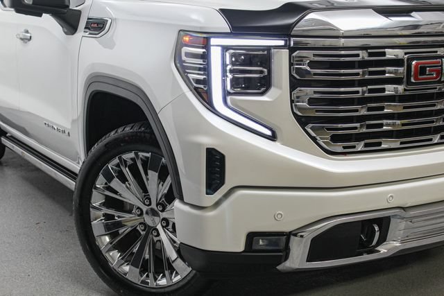 Certified 2023 GMC Sierra 1500 Denali AWD/4WD image 3