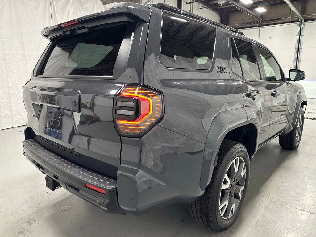 Used 2025 Toyota 4Runner TRD Sport AWD/4WD image 6