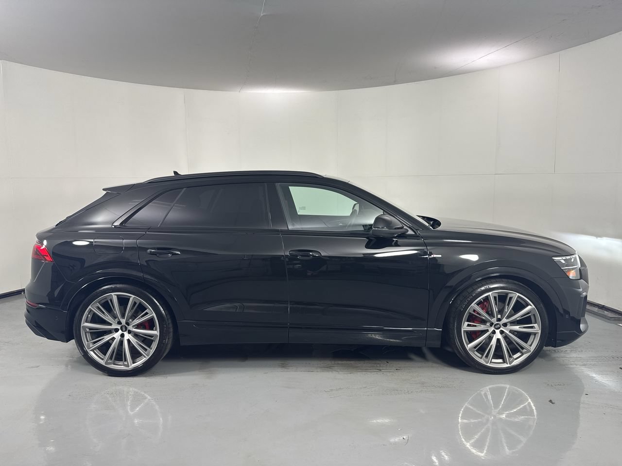 Used 2026 Audi Q8 Prestige w/ Prestige Package AWD/4WD image 38