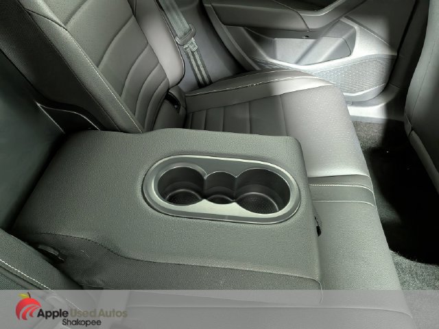 Used 2024 Volkswagen Jetta SE FWD image 34