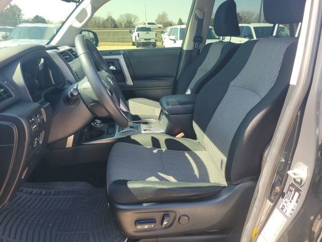 Used 2024 Toyota 4Runner SR5 image 16