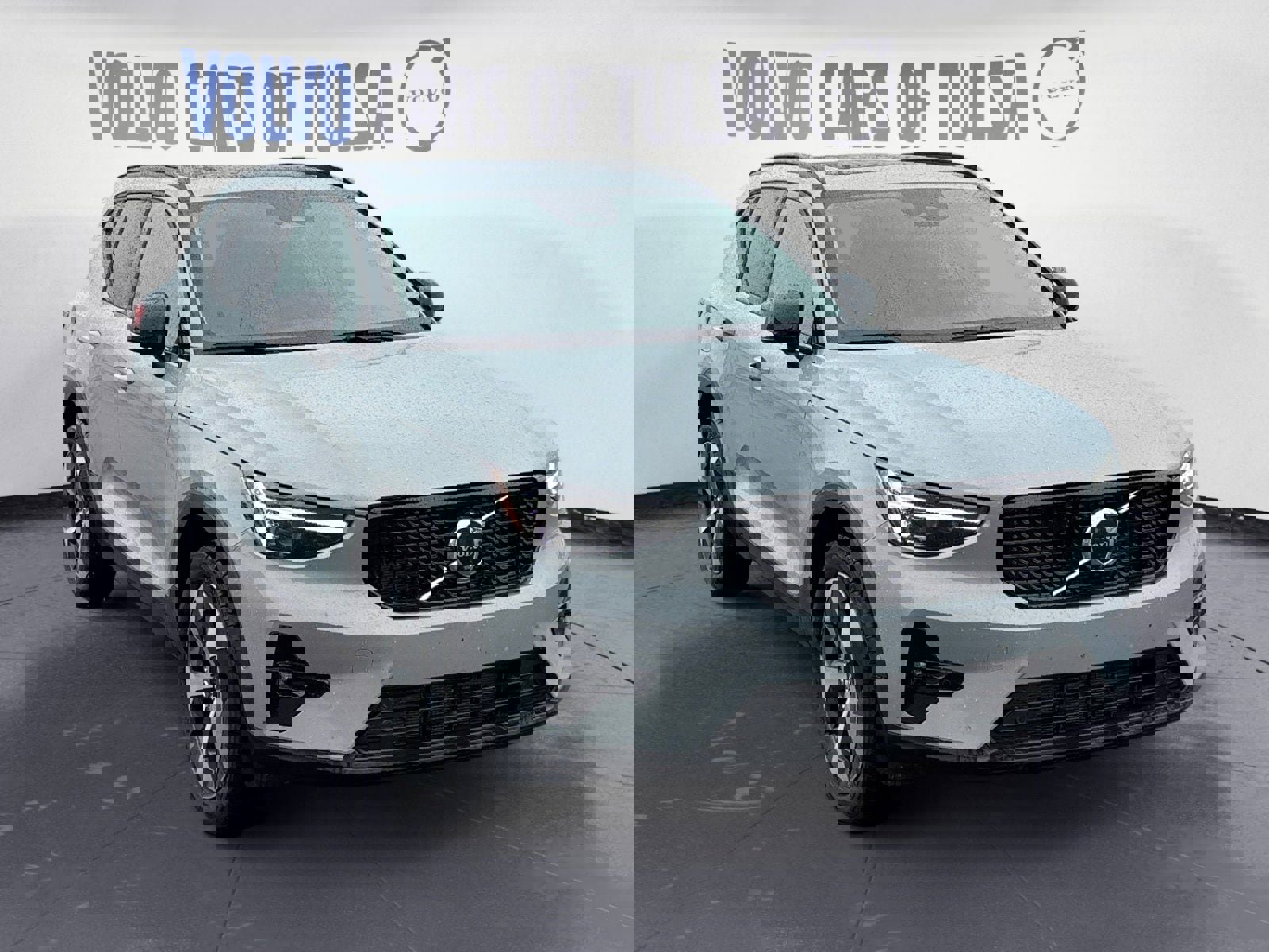 New 2026 Volvo XC40 B5 Plus w/ Protection Package Premier image 7