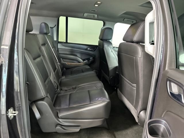 Used 2018 Chevrolet Suburban LT image 27