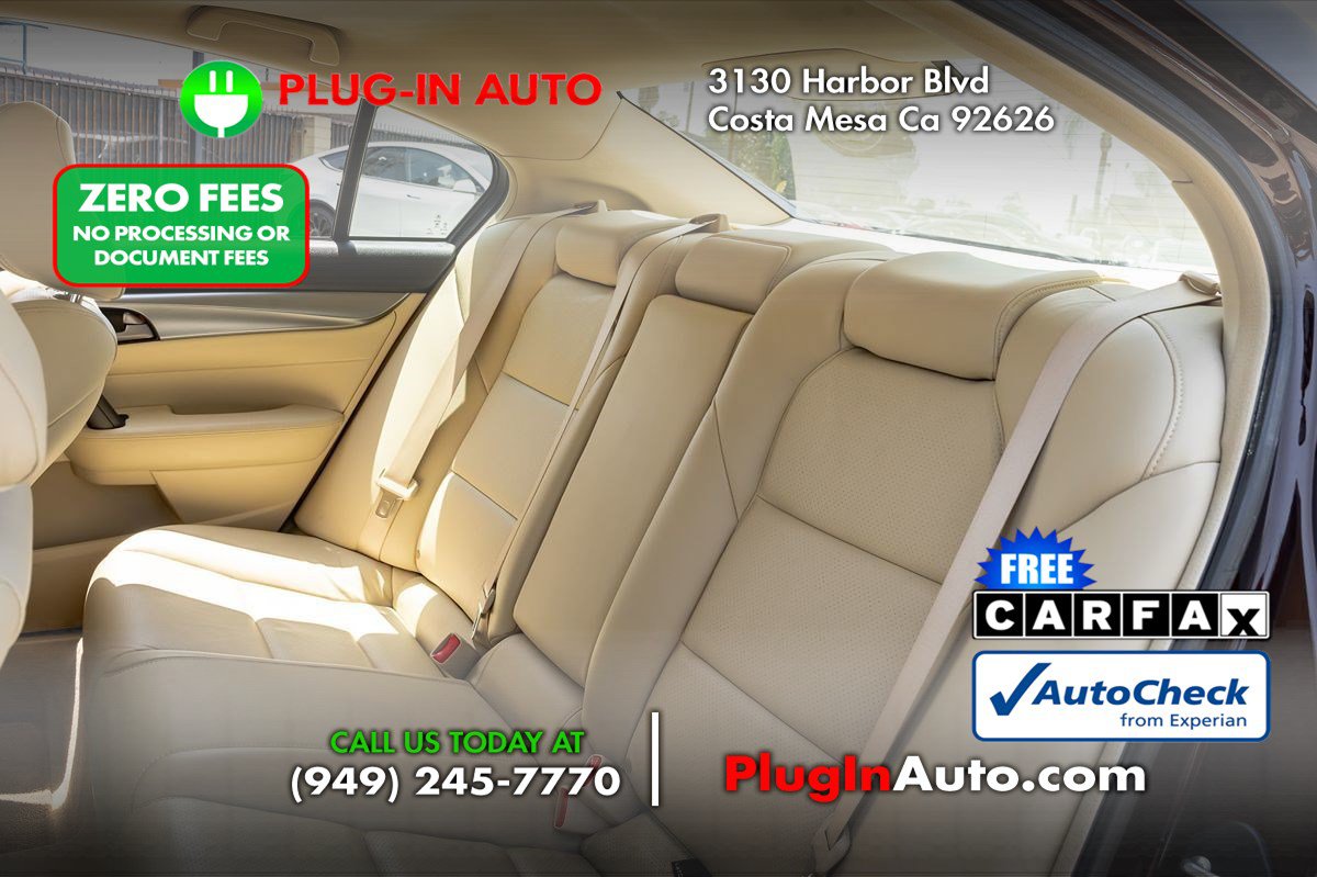 Used 2010 Acura TL w/ Technology Package FWD image 10