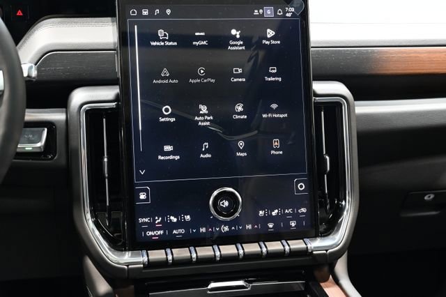 New 2026 GMC Yukon Denali w/ Denali Reserve Package image 17