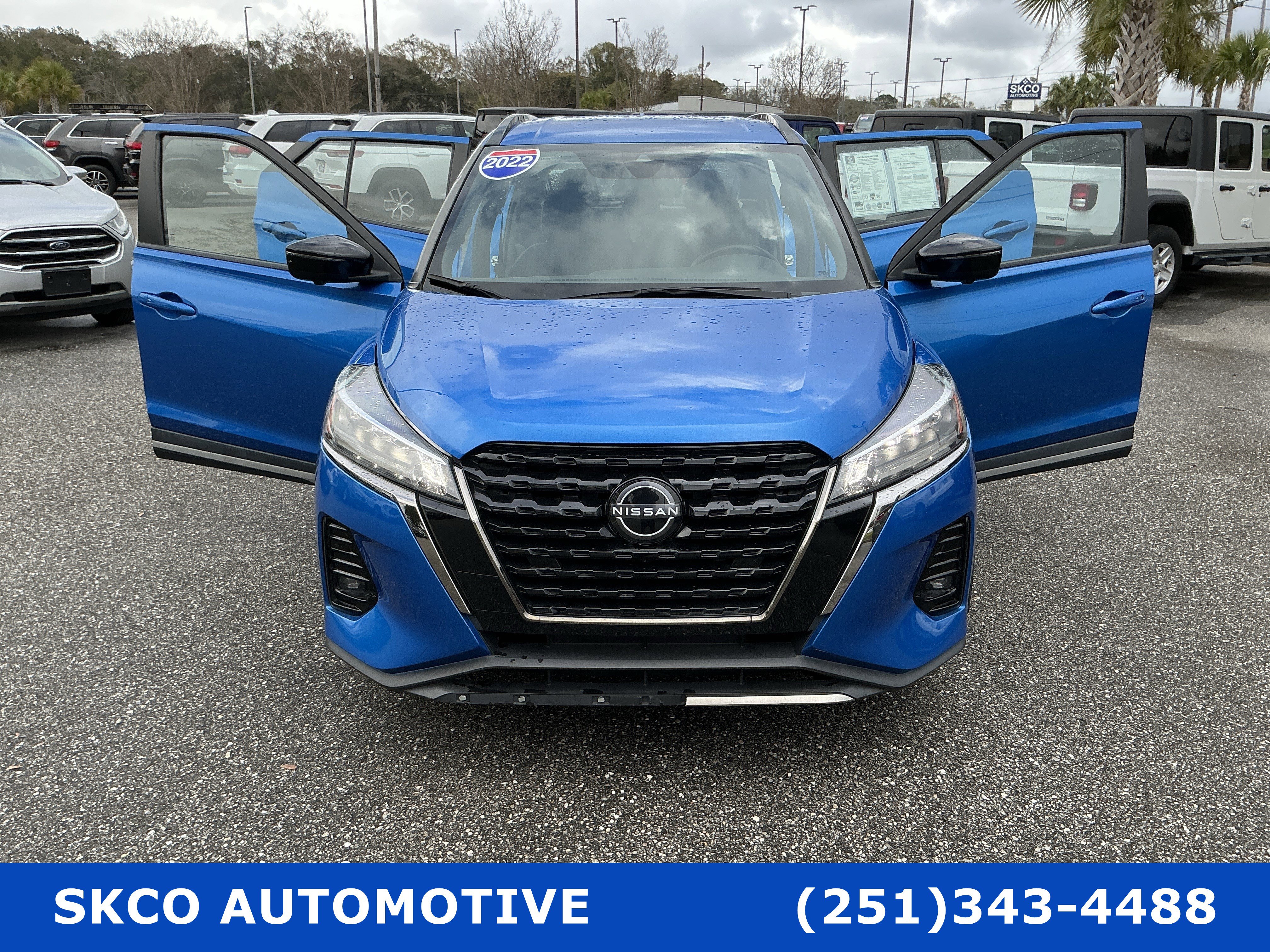 Used 2022 Nissan Kicks SR image 30