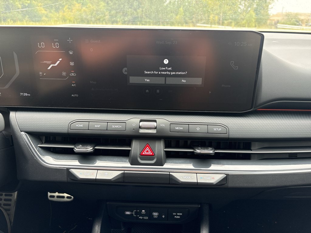 Certified 2025 Kia K4 GT-Line Turbo FWD image 28