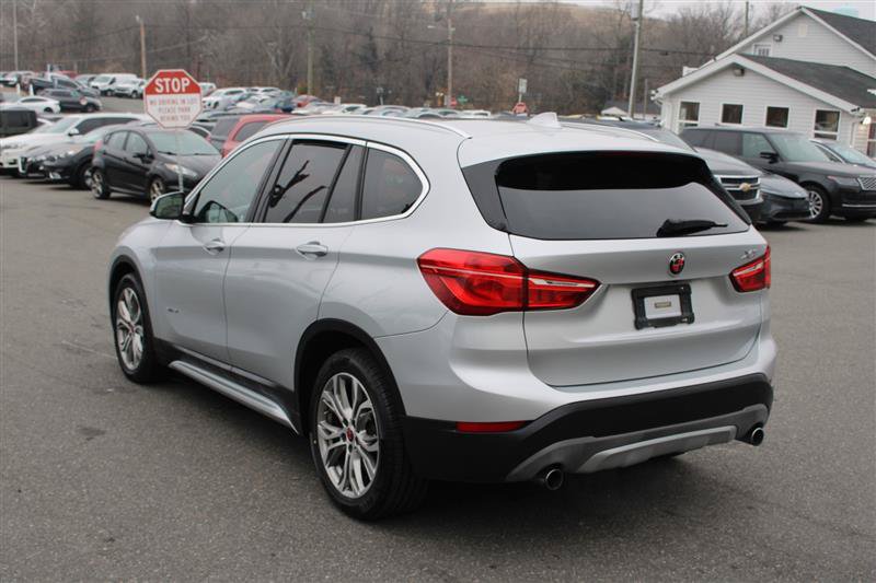 Used 2016 BMW X1 xDrive28i w/ Premium Package AWD/4WD image 5