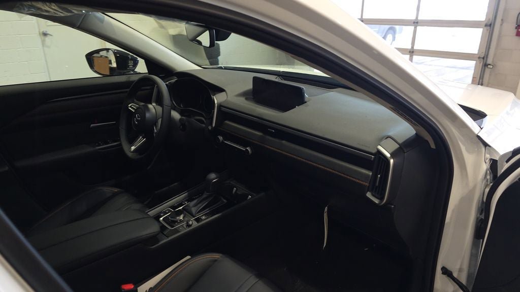 New 2026 MAZDA CX-50 AWD 2.5 Hybrid w/ Cargo Package image 18