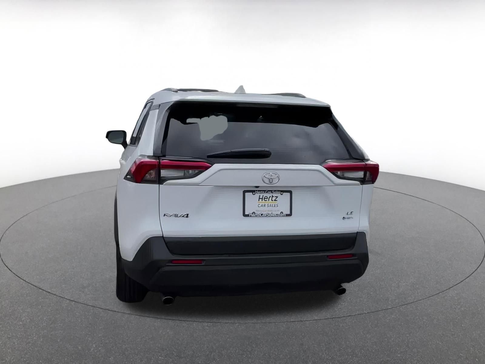 Used 2025 Toyota RAV4 LE image 12