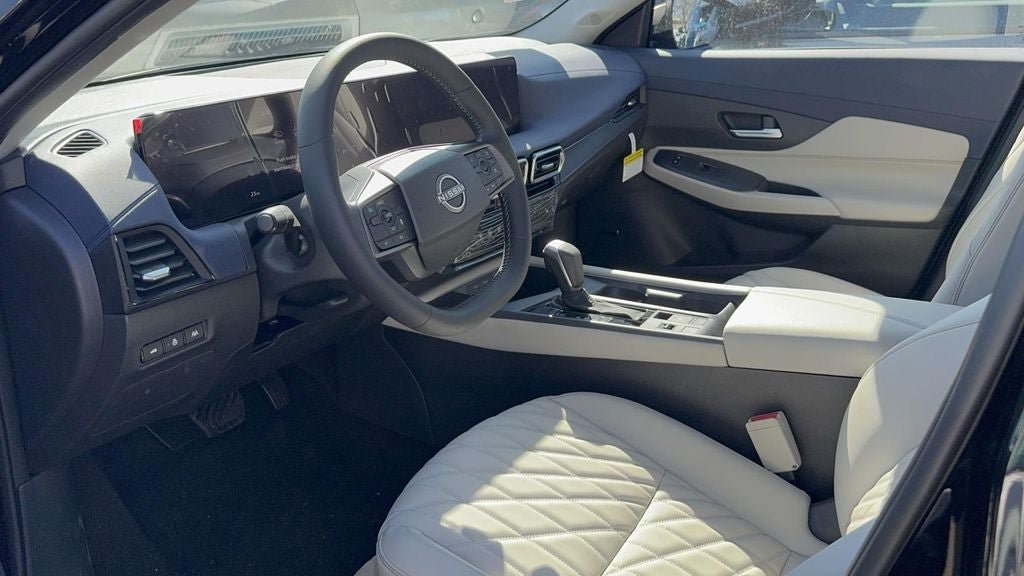 New 2026 Nissan Sentra SL w/ Floor Mat Package FWD image 30