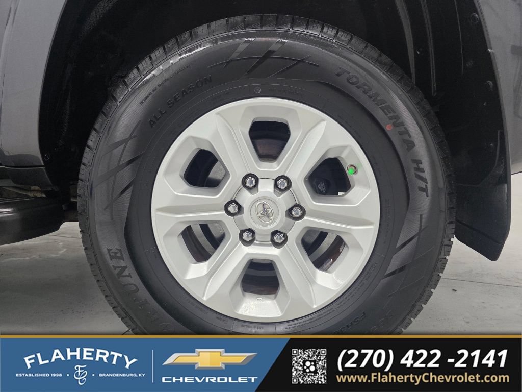 Used 2015 Toyota 4Runner SR5 Premium AWD/4WD image 19