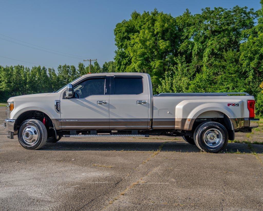 Used 2017 Ford F350 King Ranch w/ Chrome Package AWD/4WD image 5