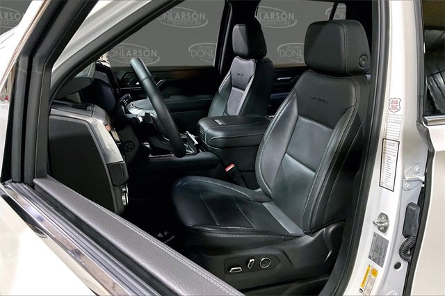 Certified 2025 GMC Yukon Denali image 13