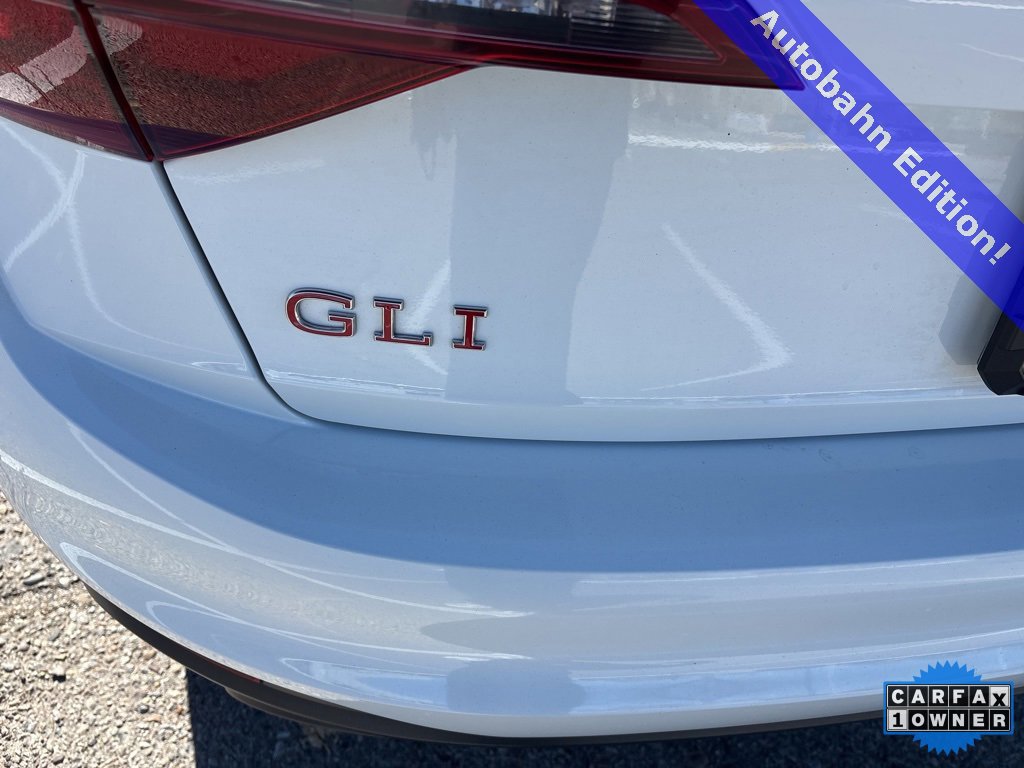 Used 2023 Volkswagen Jetta GLI Autobahn image 5