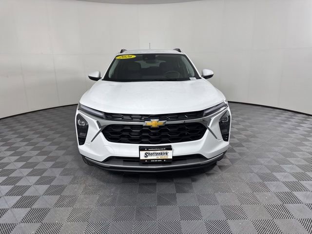 New 2026 Chevrolet Trax LT image 8