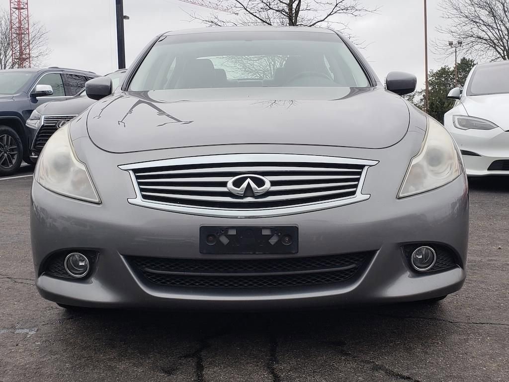 Used 2013 INFINITI G37 x w/ Premium Pkg image 2