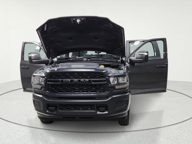 Used 2024 RAM 2500 Tradesman AWD/4WD image 6