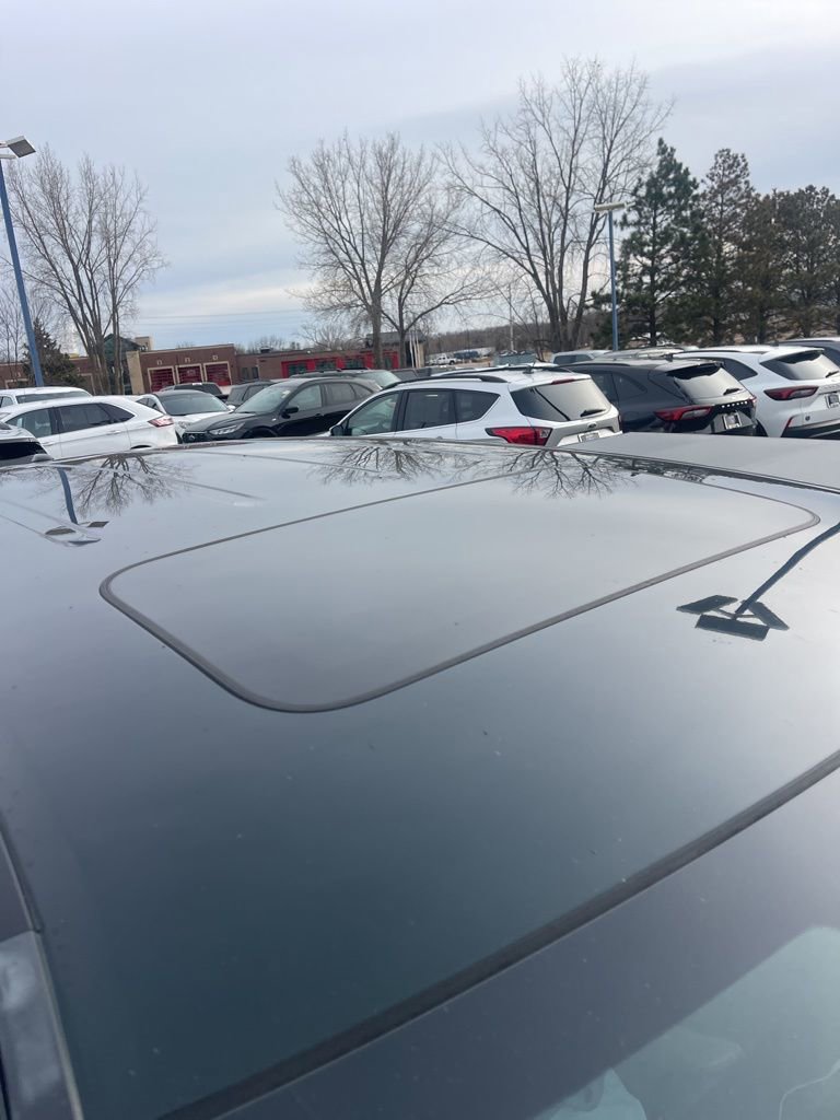 Used 2017 Honda Pilot EX-L image 9