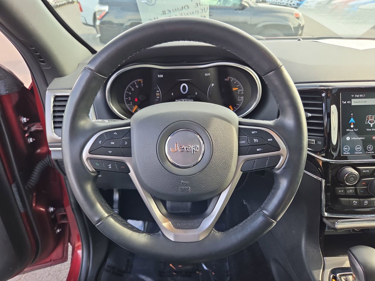 Used 2022 Jeep Grand Cherokee Limited image 23