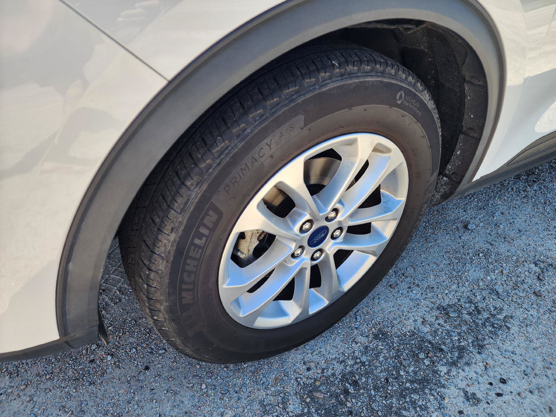 Used 2022 Ford Escape SE FWD image 6