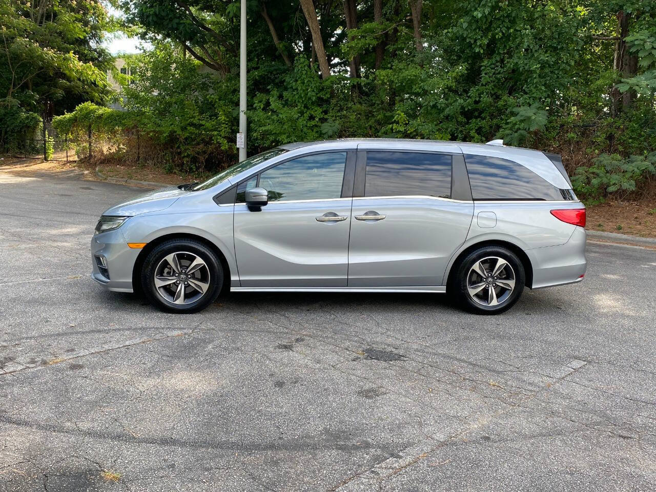 Used 2019 Honda Odyssey Touring image 8