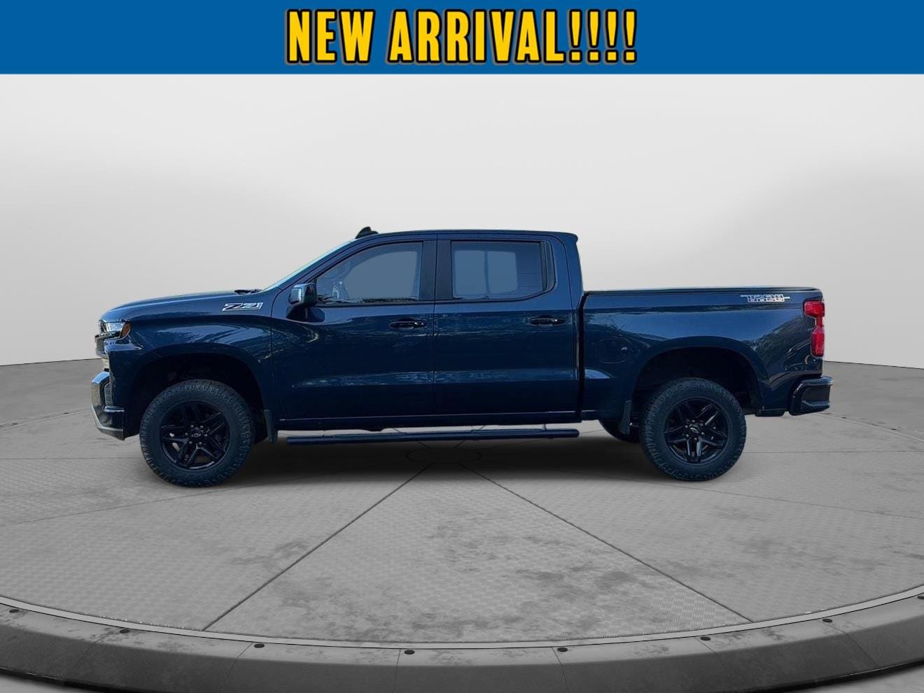 Used 2019 Chevrolet Silverado 1500 LT Trail Boss AWD/4WD image 7