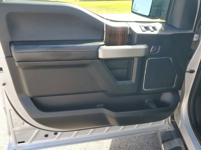 Used 2017 Ford F150 Lariat image 8