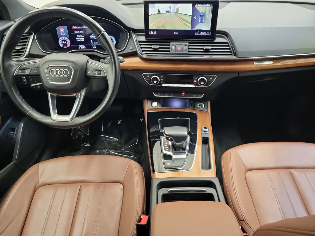 Used 2022 Audi Q5 2.0T Premium Plus w/ Premium Plus Package AWD/4WD image 14