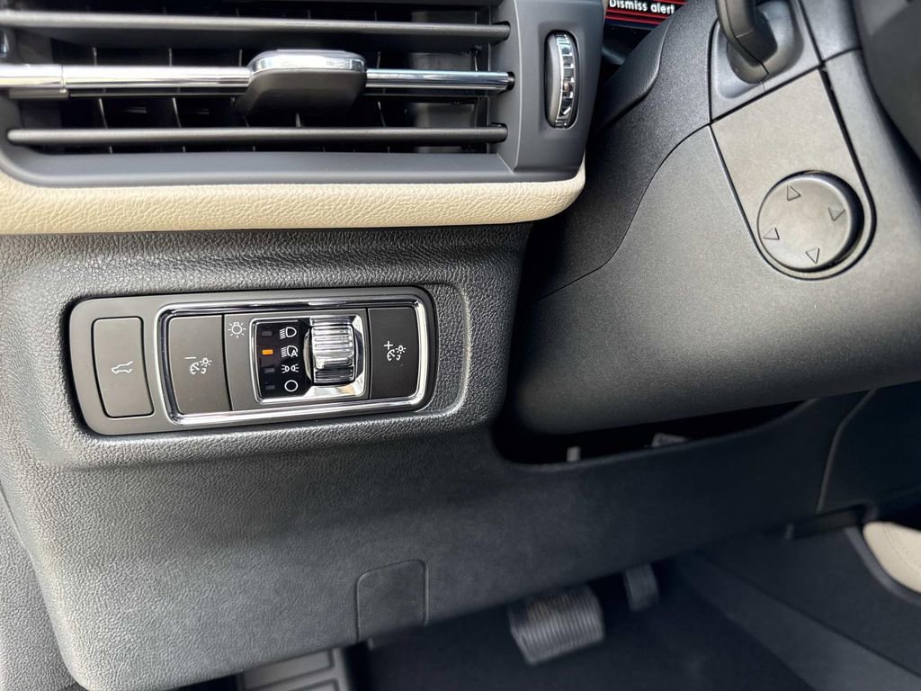 New 2026 Lincoln Corsair Reserve image 30