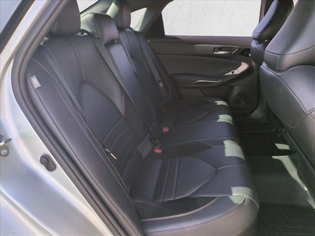 Used 2020 Toyota Avalon XSE w/ Carpet Mat Package FWD image 21