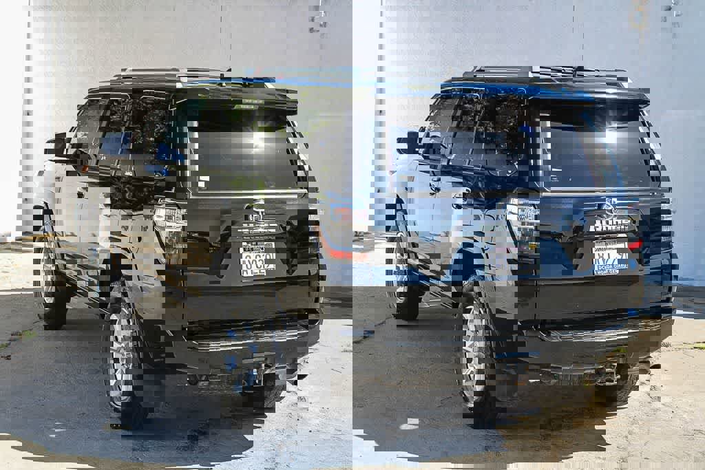 Used 2017 Toyota 4Runner SR5 image 9