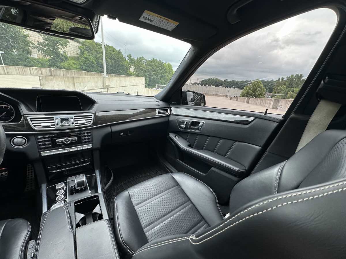 Used 2015 Mercedes-Benz E 63 AMG S-Model w/ Driver Assistance Package image 24