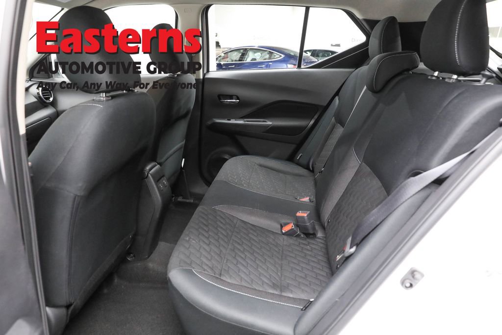 Used 2023 Nissan Kicks SV image 21