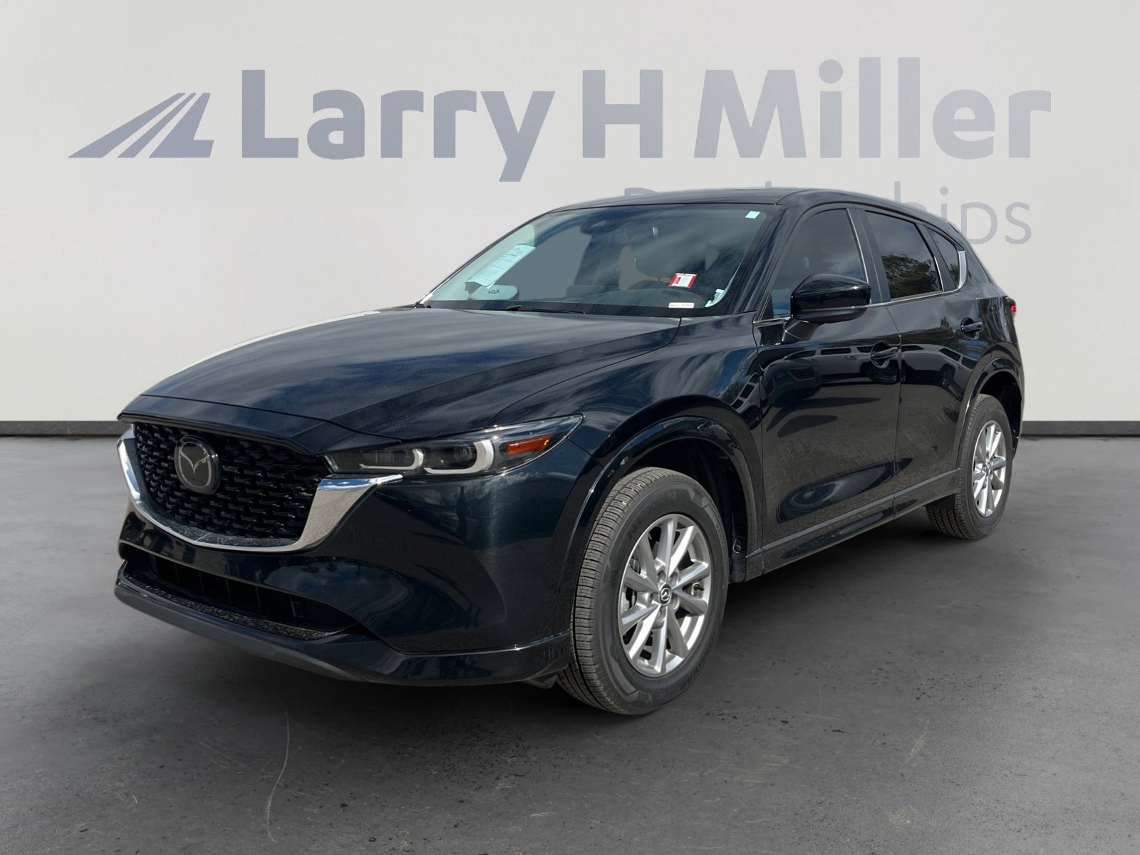 Used 2024 MAZDA CX-5 AWD 2.5 S w/ Preferred Package image 1