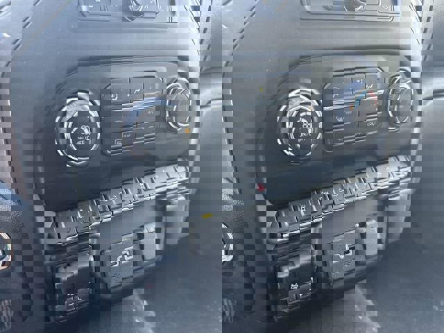 New 2026 Chevrolet Silverado 2500 Custom image 36